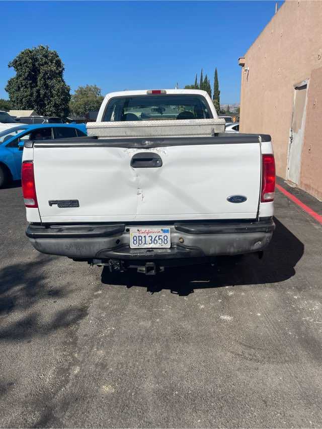 Chevrolet Silverado 1500 Image 4