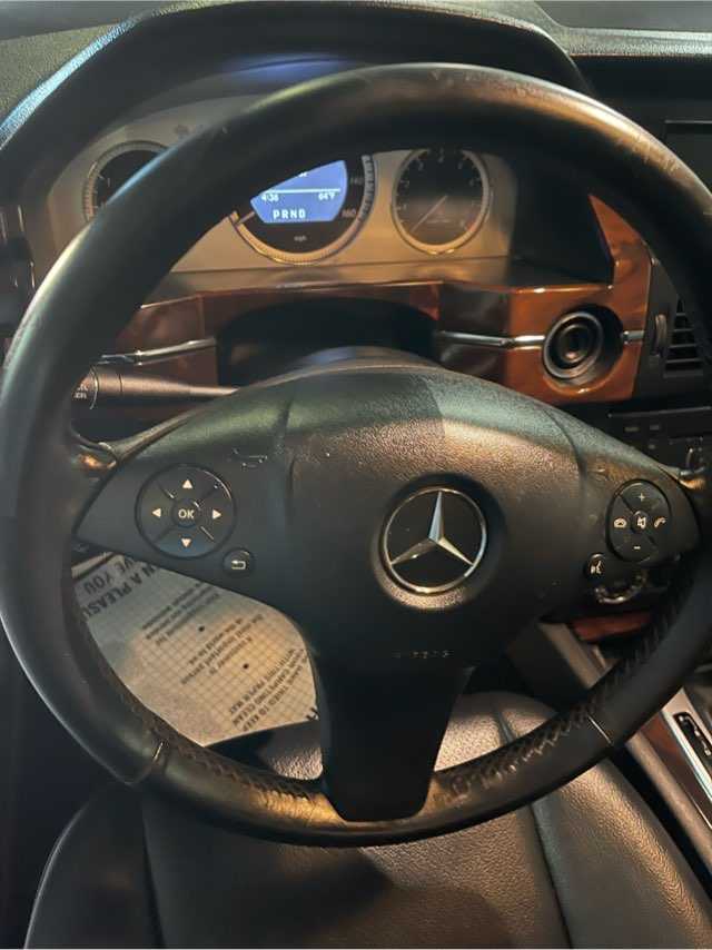 Mercedes-Benz GLK Image 4